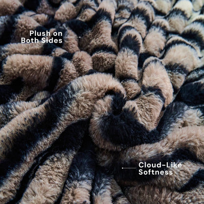 Comfrt | The Dreamer Blanket | Oversized, Cozy, Soft Warm Throw