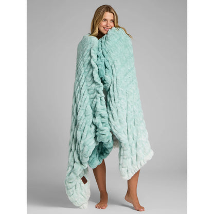 Comfrt | The Dreamer Blanket | Oversized, Cozy, Soft Warm Throw
